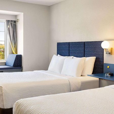 Microtel Inn & Suites By Wyndham New Ulm Buitenkant foto